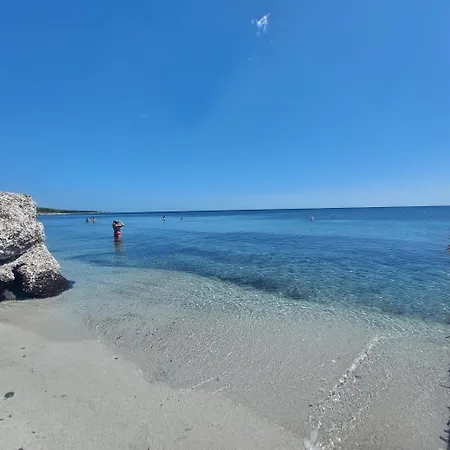 Nyaraló Shardana House - Front Beach *